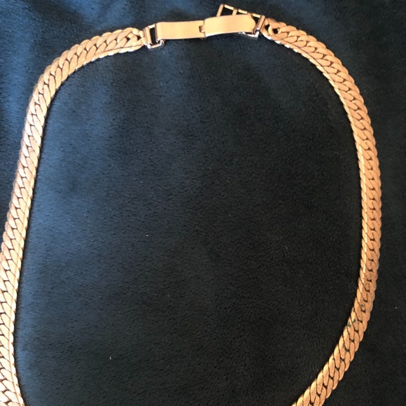 Gold Chain - Picture 3 of 3